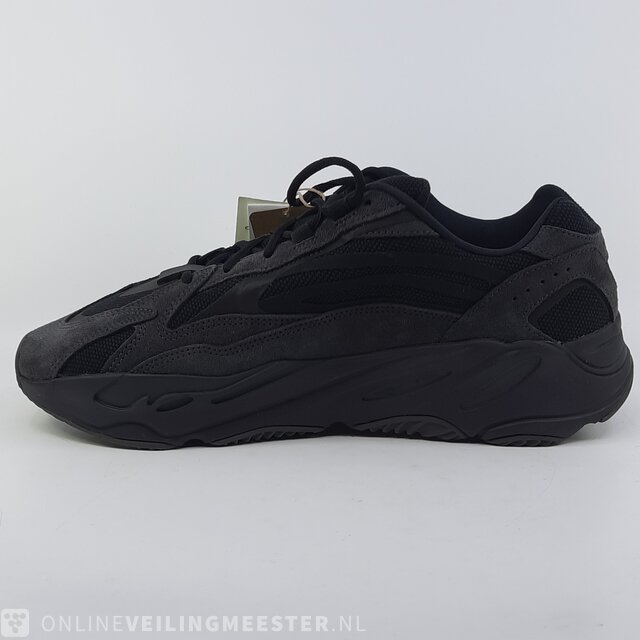 Adidas yeezy 700 outlet 46