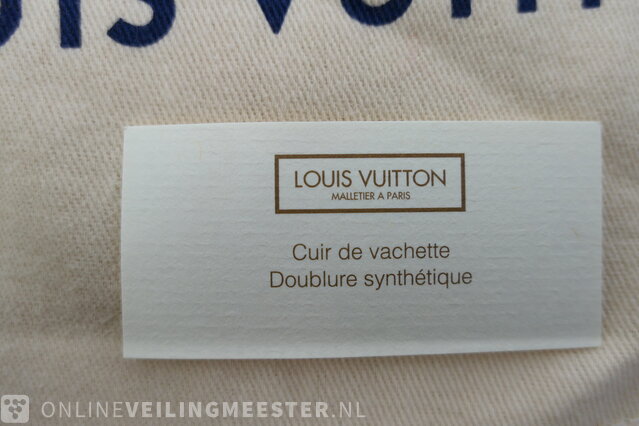 Louis Vuitton hat, black » Onlineauctionmaster.com