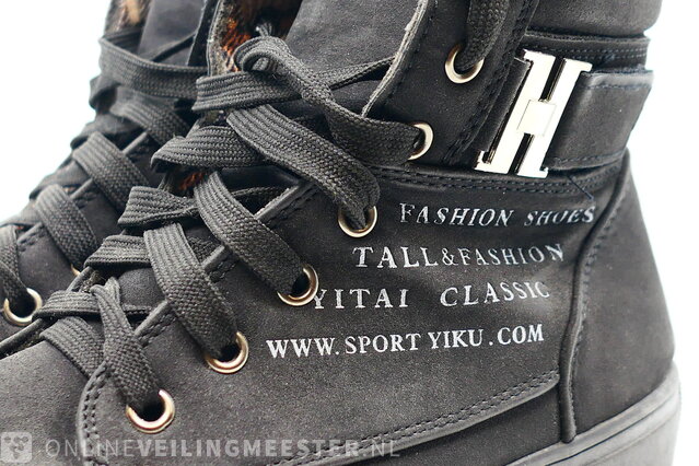 Sport yiku shop shoes