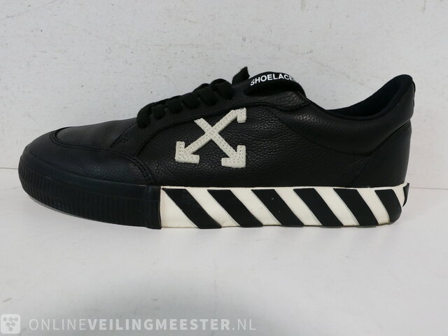 Schoenen outlet maat 45