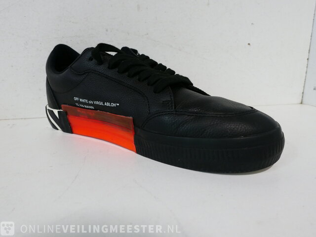 Schoenen discount maat 45