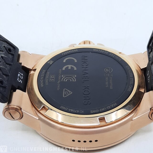 Michael kors dw2d smartwatch online