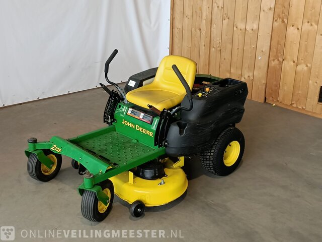 Zero turn mower John Deere Z225 Intek 500cc 17.5HP