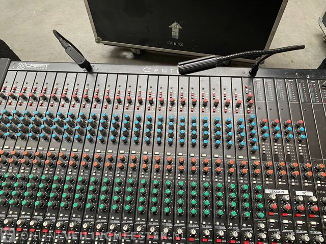 1x Audio mixer Crest, Century 24CH » Onlineauctionmaster.com