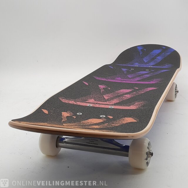 Louis Vuitton Illusion MNG Skateboard Deck
