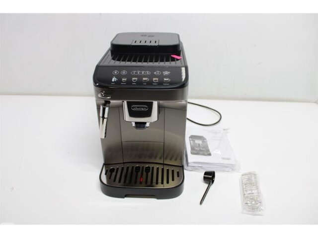 1x DeLonghi Magnifica Evo ECAM 290.42.TB Fully automatic coffee