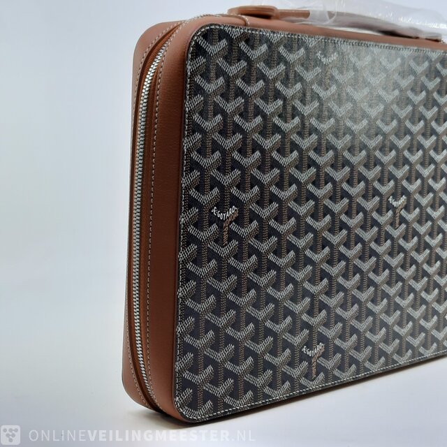 Goyard laptop online pouch